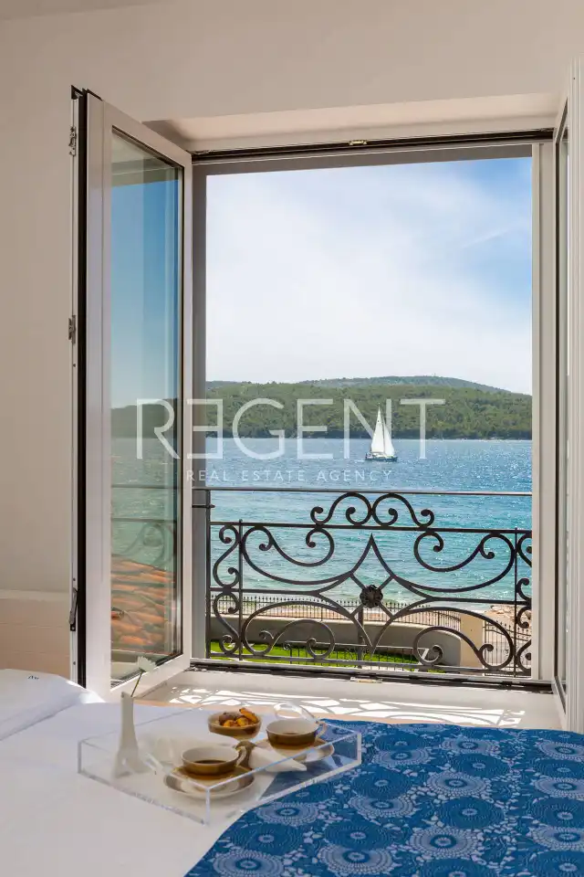 Šibenik - Wunderschöne Luxusvilla am Meer 1000 m2