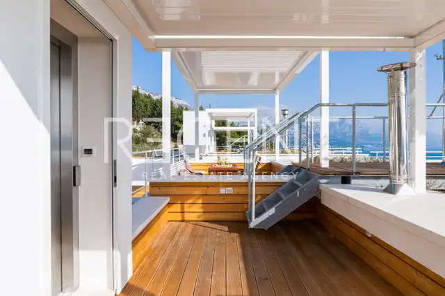 Omiš – Villa esclusiva con piscina e vista panoramica
