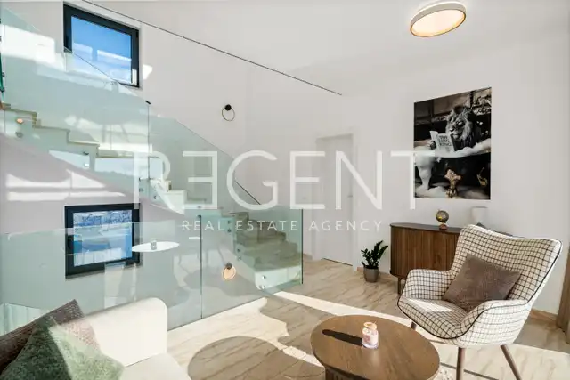 Vila 300 m², Stivašnica — 100 m do morja, infinity bazen