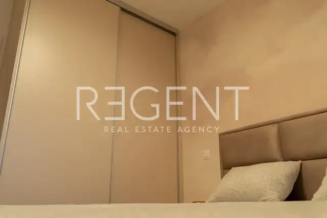 Zagreb, Lanište - appartement design avec loggia et place de garage