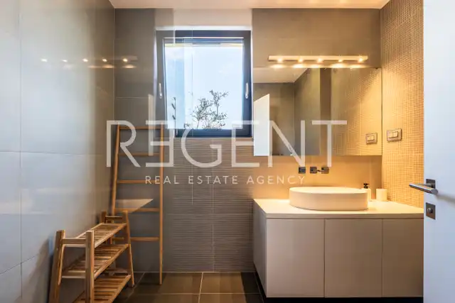 Zagreb, Lower Town - Luxury penthouse with panoramic roof terrace