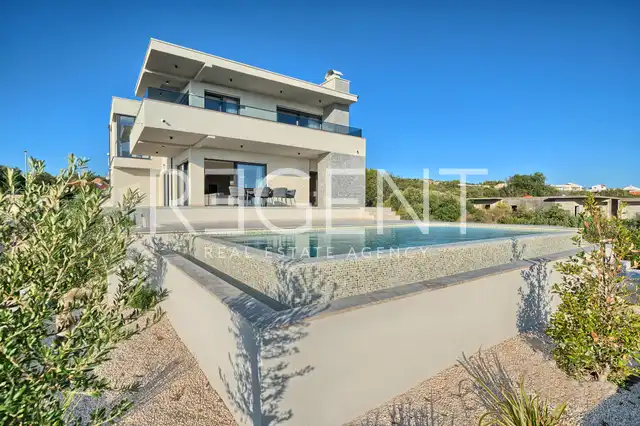 Primošten – Luxusná vila s infinity bazénom, 450 m2 novostavba