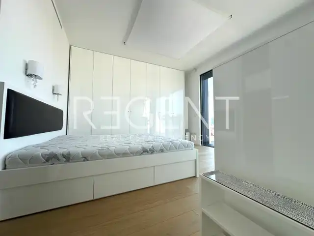 Zagreb, Center, Ban Center - Exclusive penthouse with a view of the cathedral