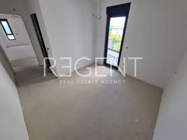 Macarsca, Centro - Attico trilocale con vista mare 117 m2