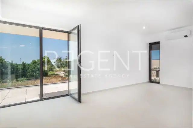 Istrien, Labinci - Luxuriöse Villa mit Pool 303,34 m2