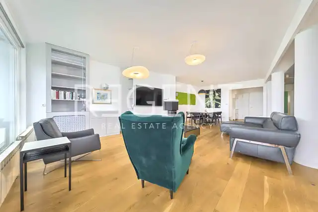 Zagreb, Vrhovec - Appartement moderne de trois pièces de 185 m2