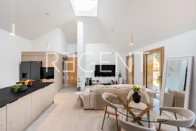 Ravna Gora, kuća 146 m² — 2 stana, privatni lift, bazen