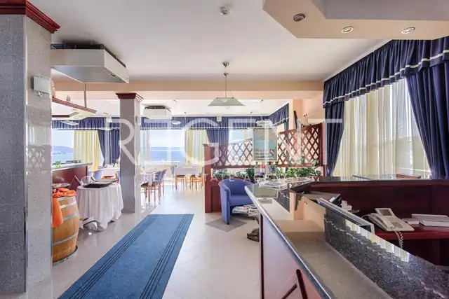 Trogir - Un hôtel élégant avec vue sur la mer