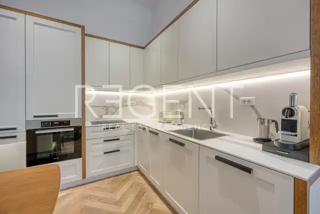 Opatija, Centrum - Luksusowy apartament w willi w wyjątkowej lokalizacji, 51 m2