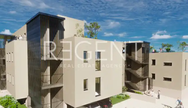 Trogir – Dvosoban stan u blizini centra s balkonom 99 m2, novogradnja