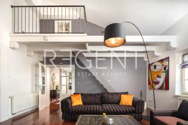 Istria, Poreč – Priestranná a elegantná vila s bazénom 400 m2