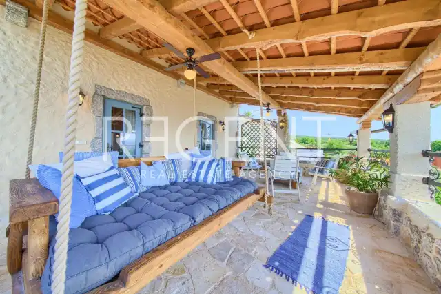 Krk, Malinska - Semi-detached villa with pool and sea view