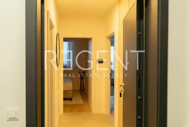 Zagreb, Lanište - appartement design avec loggia et place de garage