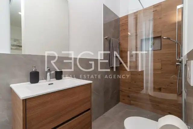 Trogir, Čiovo – Penthouse, 227 m² s 360° terasom i wellnessom