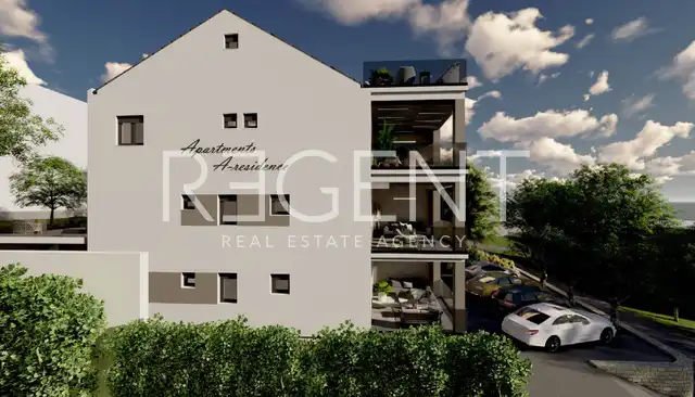 Trogir, Seget Donji - Trosoban stan s pogledom na more 113 m2