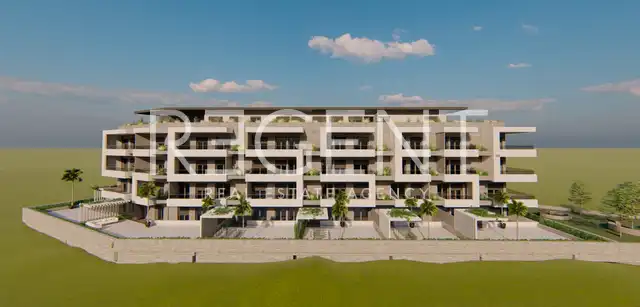Split, Duilovo - Jednosoban stan sa natkrivenim balkonom