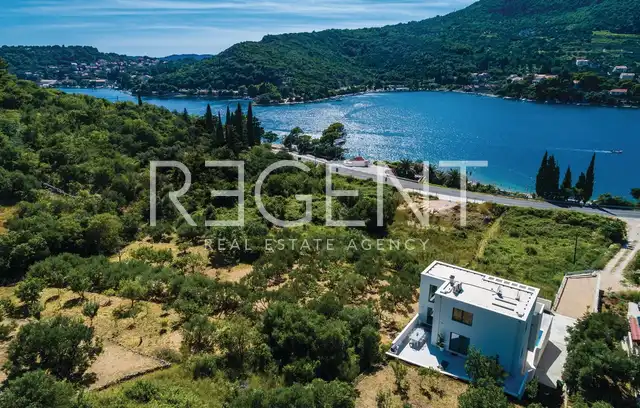 Zaton, Dubrovnik - Moderna vila uz more 210m2