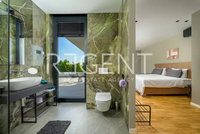 Istra, Oprtalj - Luxusná dizajnérska vila 682 m2 novostavba