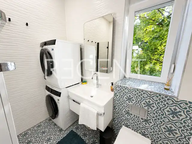 Zagreb, Donji grad – byt 88 m² na prenájom, 3-izbový, 3. poschodie, zrekonštruovaný