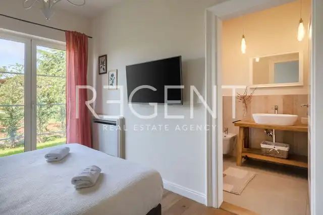 Istria, Višnjan - Luxury villa with pool and panoramic view 170 m2