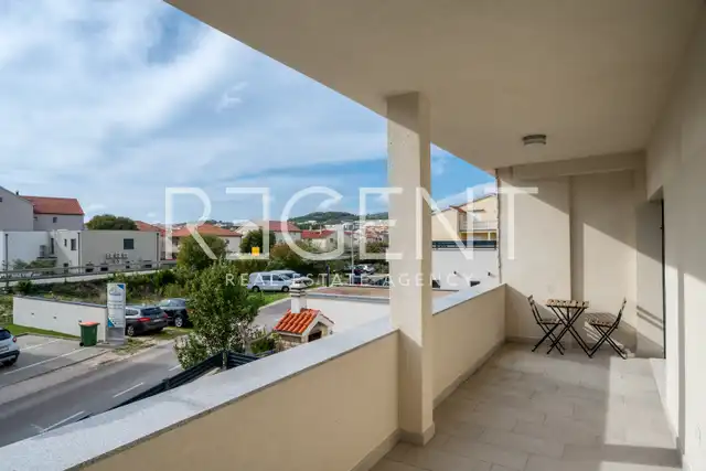 Vodice, Zatonská ulica - Dvojdom na výbornom mieste