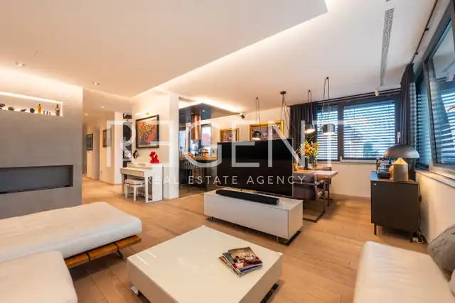 Zagreb, Lower Town - Luxury penthouse with panoramic roof terrace