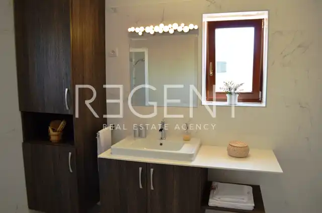 Istria, Sveti Lovreč - Autentická kamenná vila 280 m2