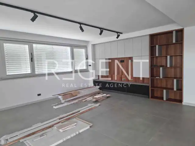 Istrie, Pula - Luxusní Penthouse o velikosti 240 m2 v novostavbě