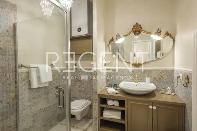 Záhreb, Frankopanská - Luxusný meštiansky byt v centre mesta 110 m2