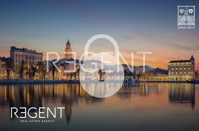 Split, Bačvice - Štirisobno stanovanje z ložo in pogledom na morje