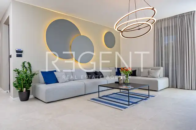 Marina Hills Resort — 3 vily s bazénom, 12 izieb a výhľad na more