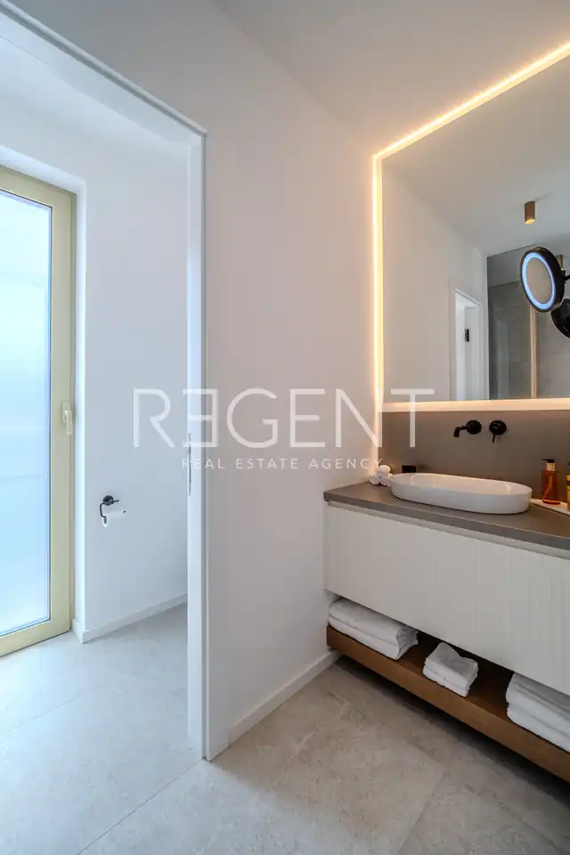 Brač, Sutivan - Splendida villa vicino al mare, 274m2