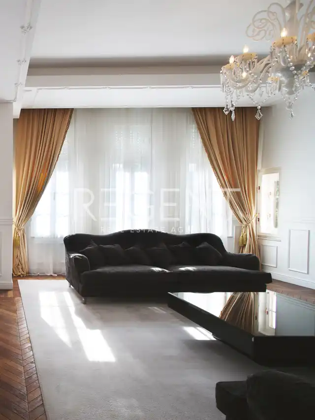 Zagreb, Donji grad, Marulićev trg – luksuzan ured od 280 m²