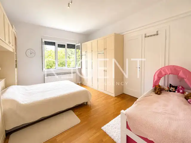 Zagreb, Donji grad – štirisobno stanovanje 86,84 m² s pogledom na park