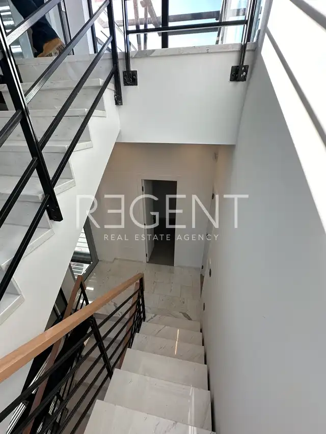 Zagreb, Šalata - Modern family villa in a prime location