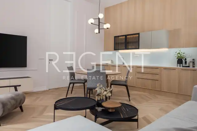 Opatija, Centar - Luxuriöse Wohnung in einer Villa in einzigartiger Lage, 73 m2