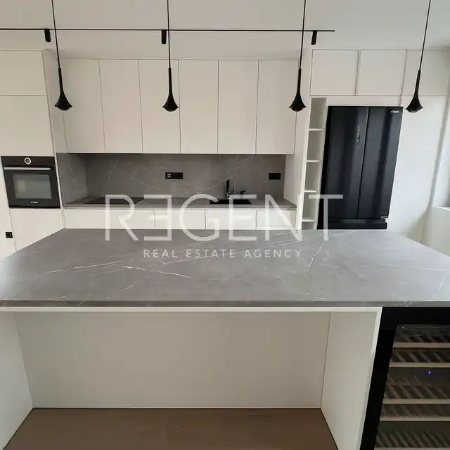 Zagreb, Pantovčak – Luksuzni četverosoban penthouse 131m2 najam