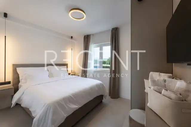 Trogir, Seget - Modern villa with heated pool and sea view