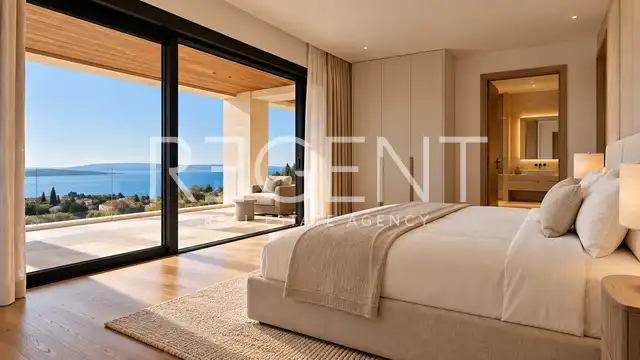 Villa 550 m², piscine, vue sur mer, 200 mètres de la mer — Ražanj