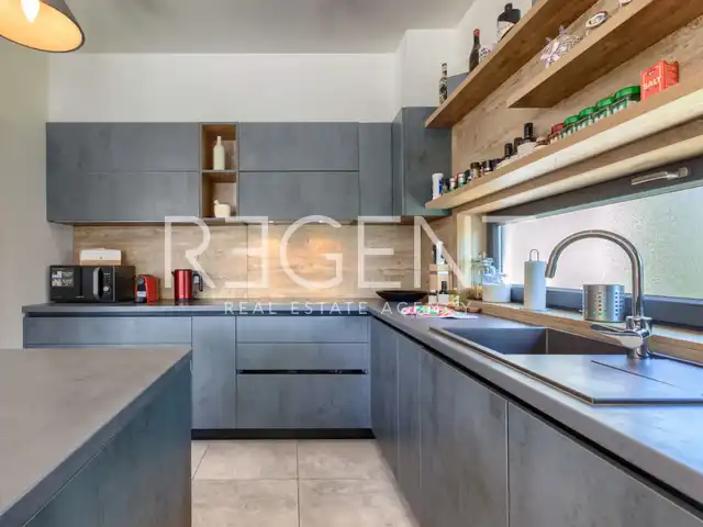 Istrie, Novigrad - Atraktivní vila s bazénem 250 m2