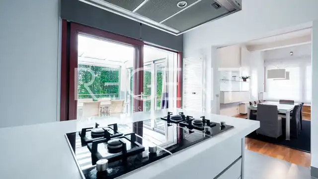 Záhreb, Pantovčak – Nádherná vila s bazénom na atraktívnej lokalite 400 m2