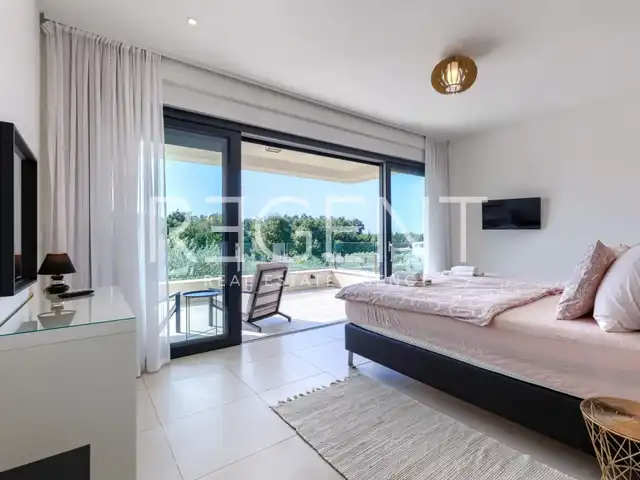 Istrie, Novigrad - Atraktivní vila s bazénem 250 m2
