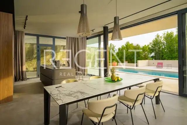 Istra, Oprtalj - Luxusná dizajnérska vila 682 m2 novostavba