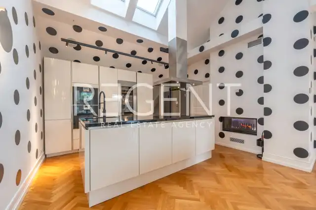 Zagreb, Gundulićeva – Authentique appartement en duplex avec terrasse