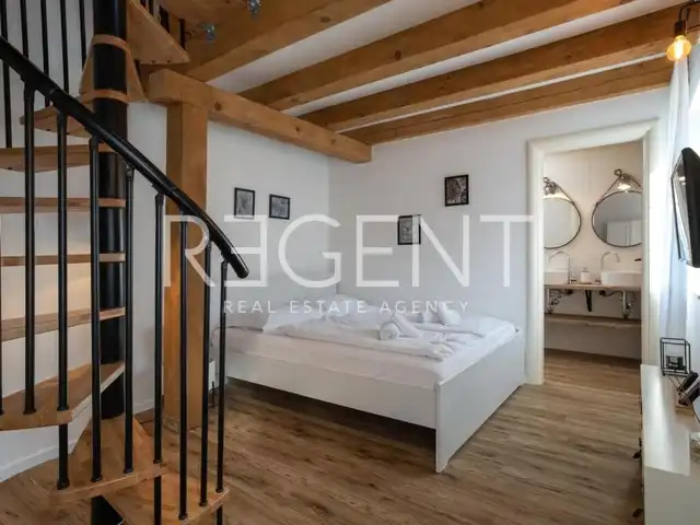 Crikvenica, Drivenik - Luxusná vila s bazénom