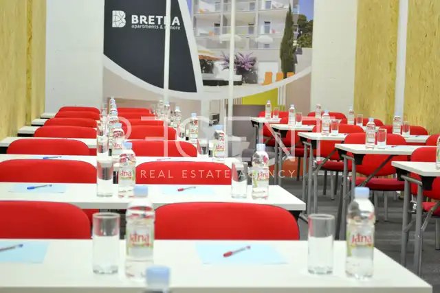 Brač, Sutivan - Budynek mieszkalny idealny jako inwestycja.