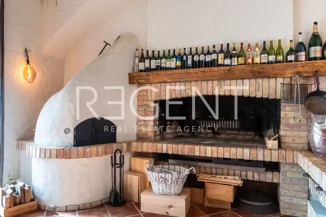 Villa 780 mq, Šestine — wellness, 5 camere da letto, garage