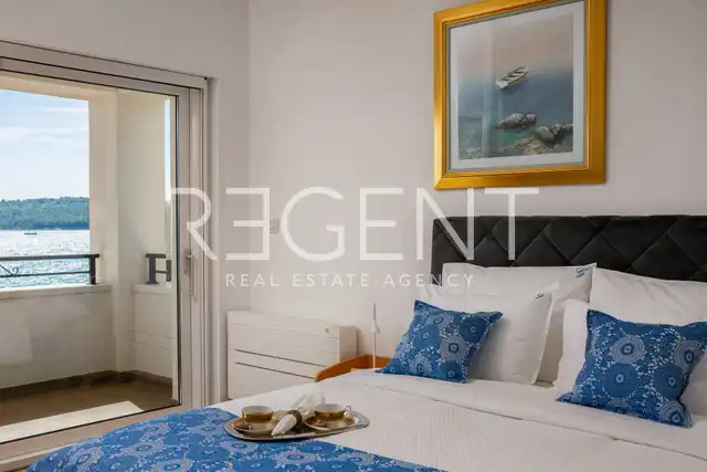 Šibenik - Wunderschöne Luxusvilla am Meer 1000 m2