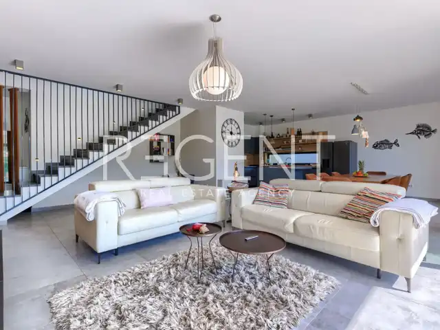 Istrie, Novigrad - Atraktivní vila s bazénem 250 m2