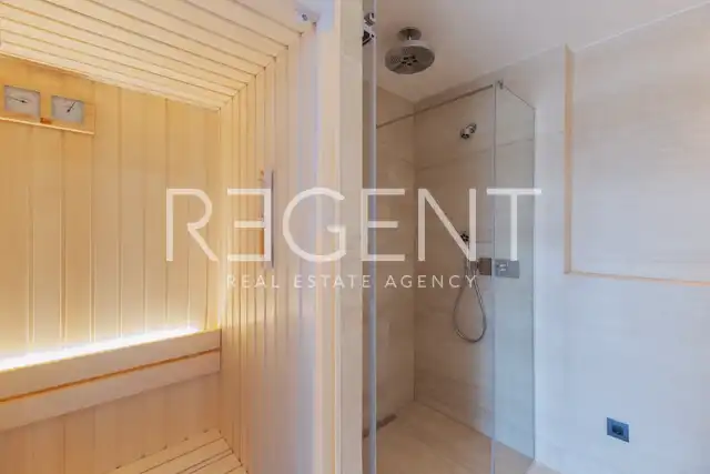 Zagreb, Nova cesta — četverosoban dvoetažni stan 164 m² s dvije garaže